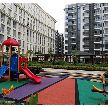 Cozyvilla At 81 Newport Blvd Walk To Naia T3 Marriott & Resorts World Casino & Newport Mall For 5 Pax Free Parking!!!! Pasay Exterior photo