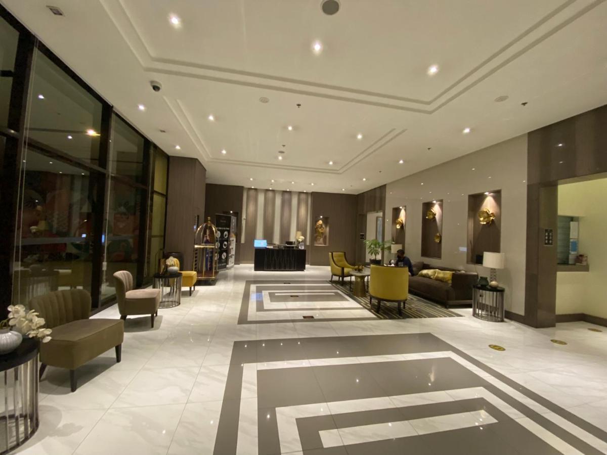 Cozyvilla At 81 Newport Blvd Walk To Naia T3 Marriott & Resorts World Casino & Newport Mall For 5 Pax Free Parking!!!! Pasay Exterior photo